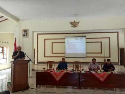 PENGURUS RT DARI 6 KABUPATEN DI JATENG STUDI BANDING SAMBANGI DESA TIMBULHARJO